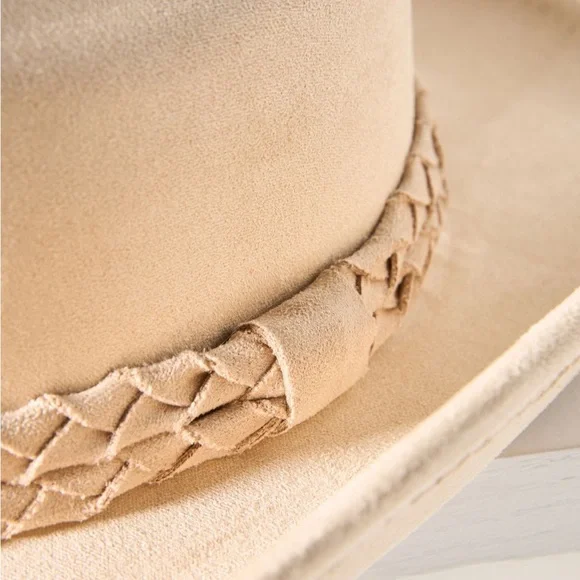 Anthropologie 8 Other Reasons Rancher Hat, NWT, Cream Color